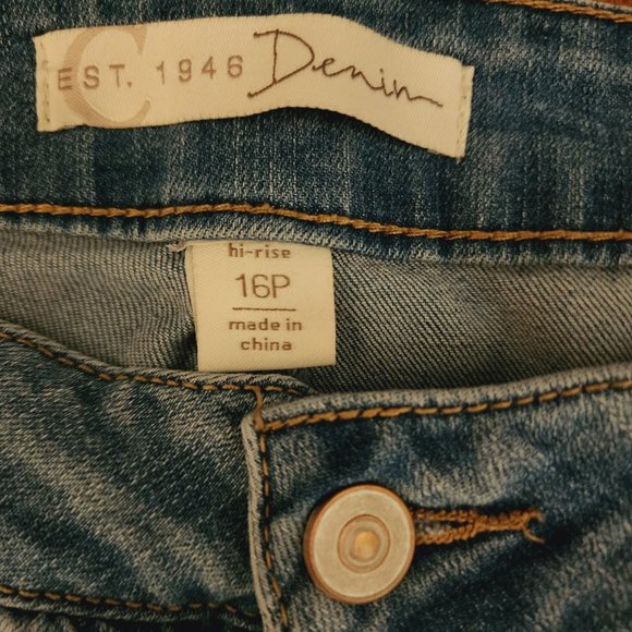 Est. 1946 High Rise Ripped Lightwash Jeans Size 16P - Picture 3 of 7